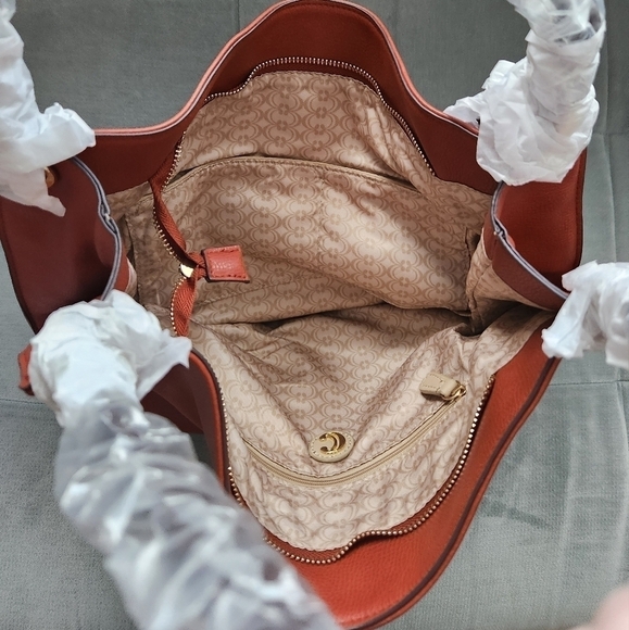 Charming Charlie Zipper Tote Bag Dark Orange With Gold Tone Accents - Picture 3 of 10